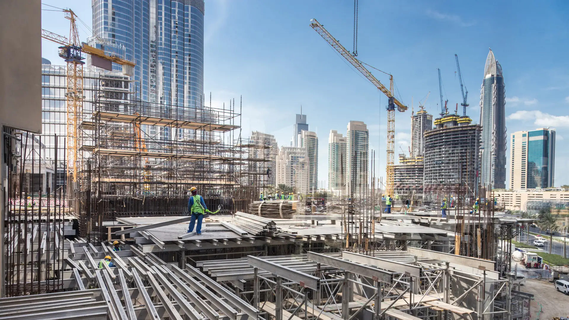 علت انتخاب املاکداران برای پیش خرید آپارتمان